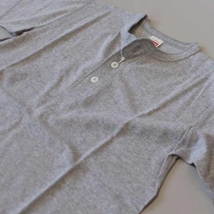 ヘルスニット Tシャツ