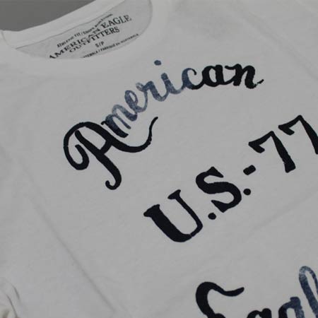 アメリカンイーグル新作メンズTシャツ